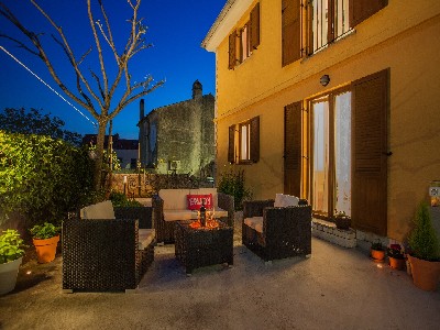 apartment cres